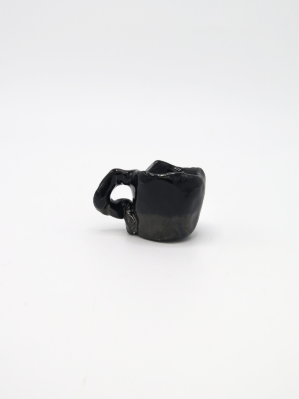 Peter Shire, Pinch pot (black)