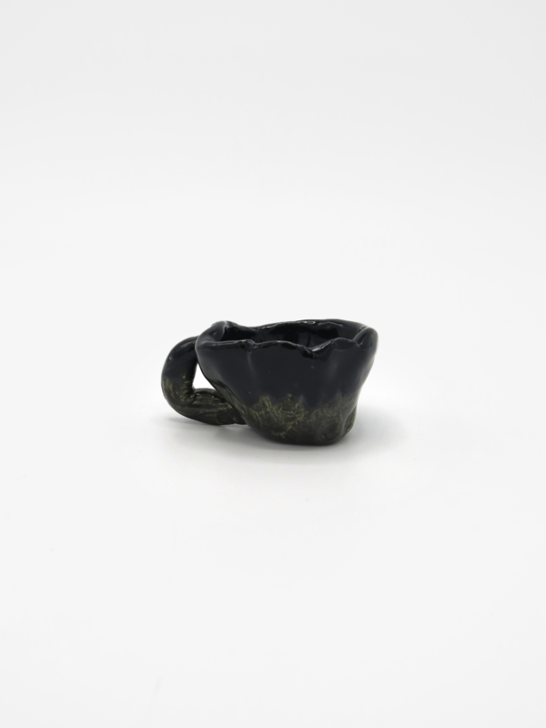 Peter Shire, Pinch pot (black)